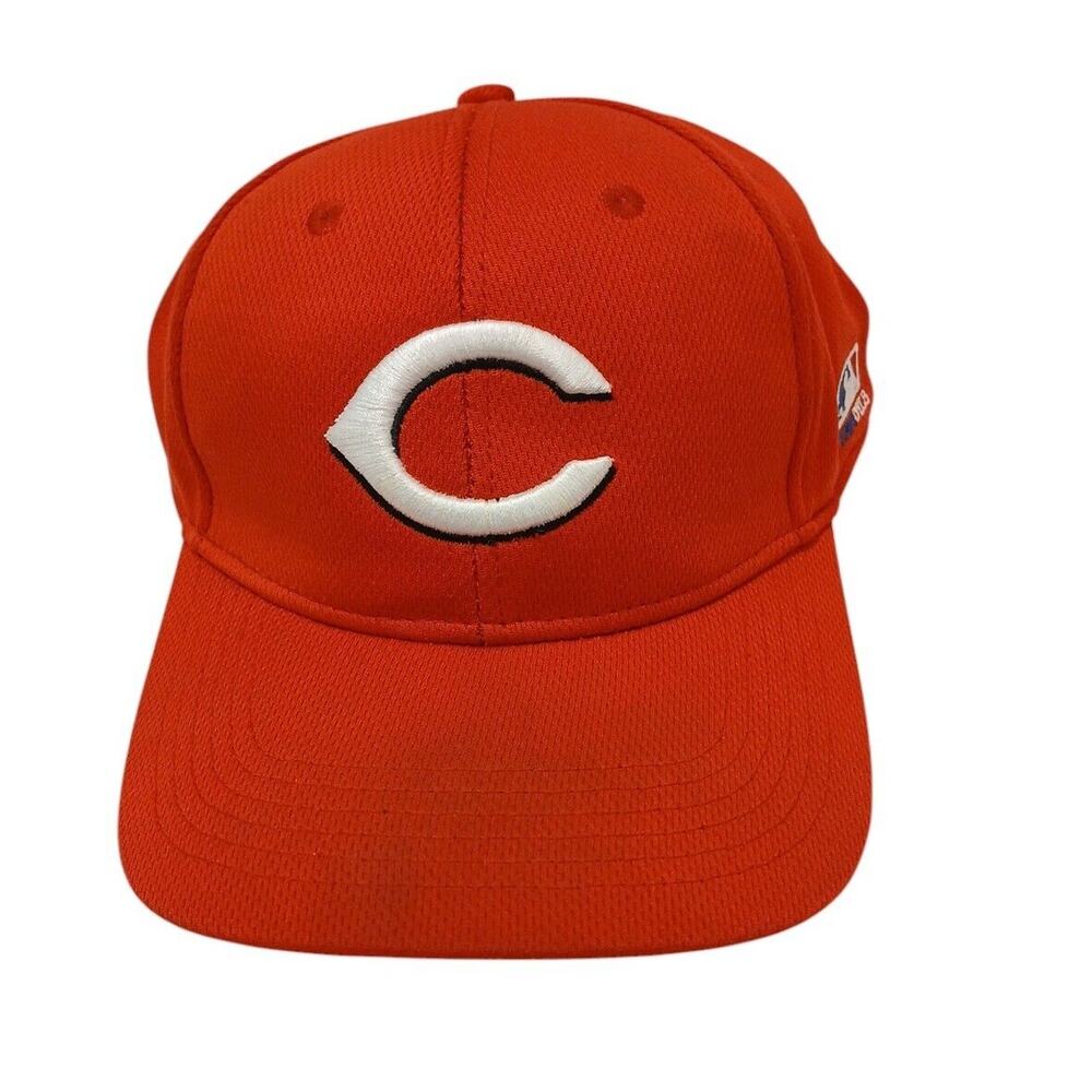 Cincinnati Reds Baseball Cap Embroidered Logo‎ Red Official MLB Adjustable Strap